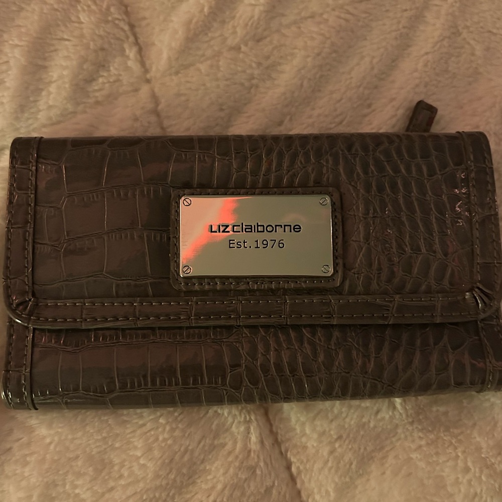 Liz Claiborne Glossy Leather Wallet